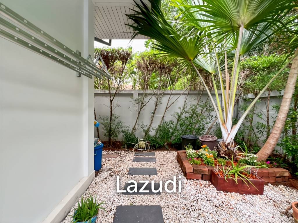 Mali Prestige - 4 Bedroom Corner Plot with Private Pool