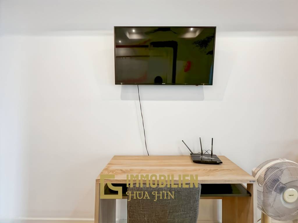 Großes Grundstück / 4 Schlafzimmer und 4 Bäder