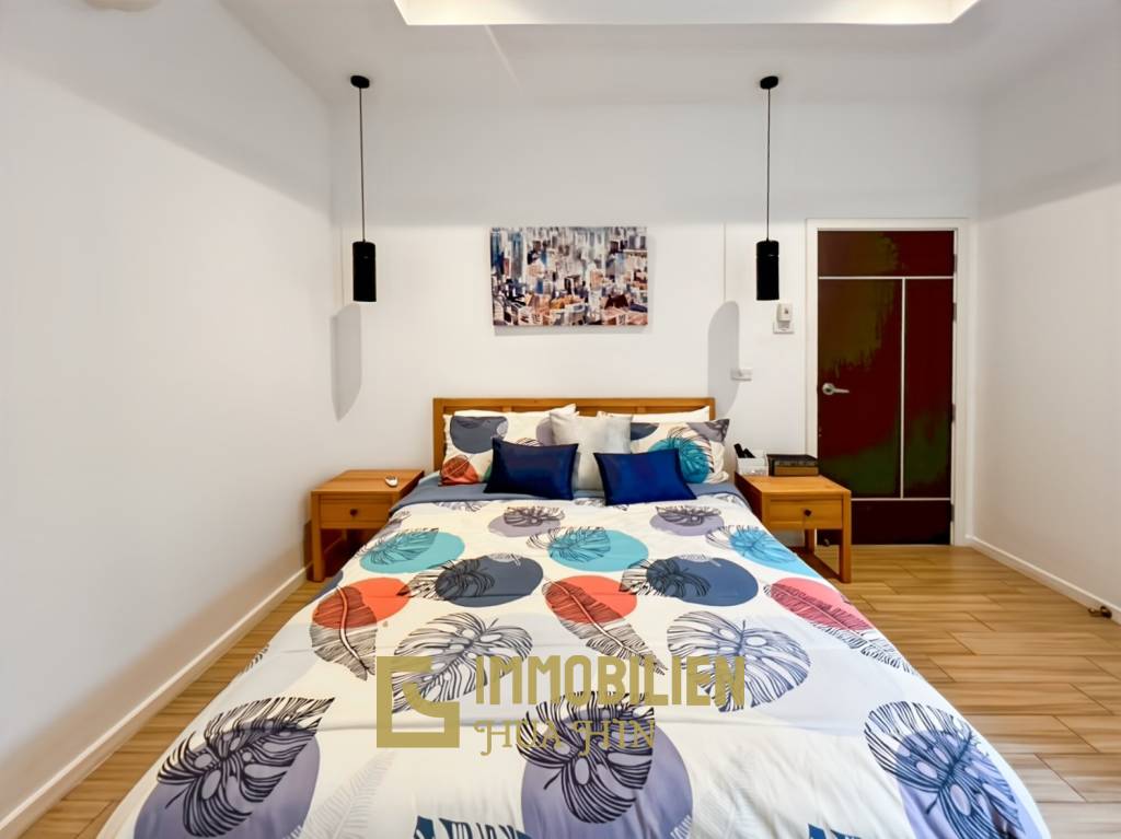 Großes Grundstück / 4 Schlafzimmer und 4 Bäder