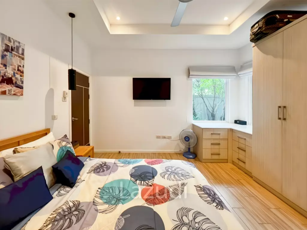 Mali Prestige - 4 Bedroom Corner Plot with Private Pool