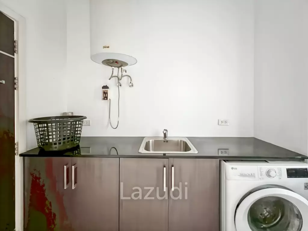 Mali Prestige - 4 Bedroom Corner Plot with Private Pool