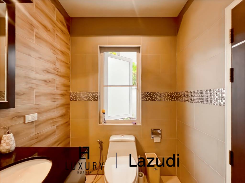 Mali Prestige - 4 Bedroom Corner Plot with Private Pool