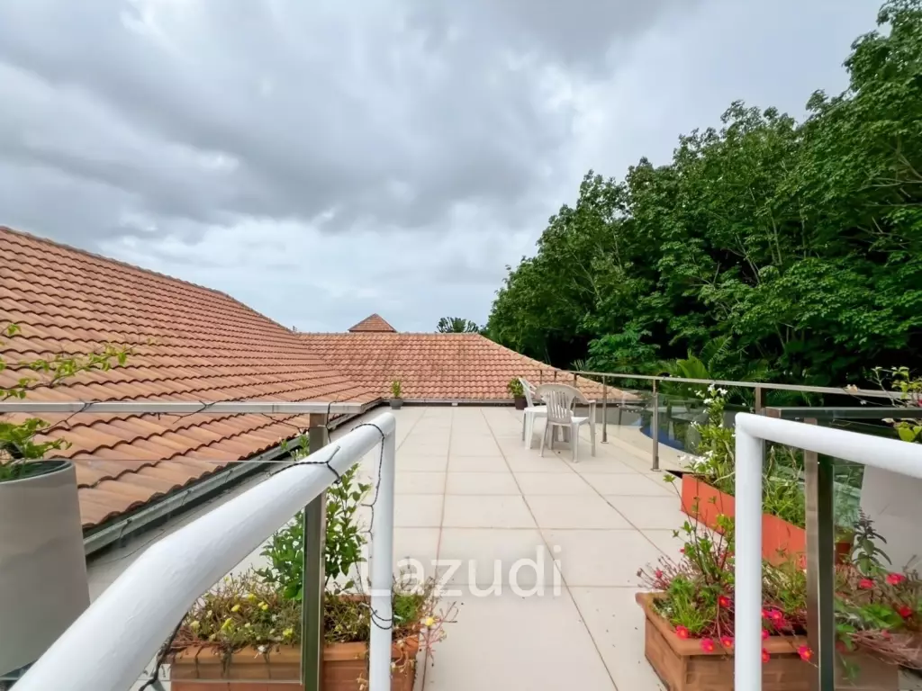 Mali Prestige - 4 Bedroom Corner Plot with Private Pool