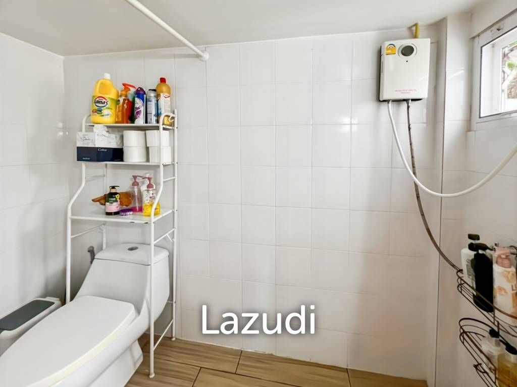 Mali Prestige - 4 Bedroom Corner Plot with Private Pool