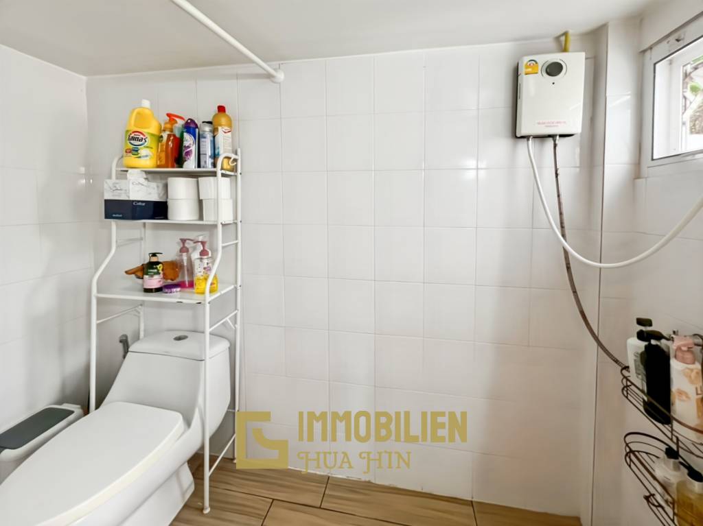 Großes Grundstück / 4 Schlafzimmer und 4 Bäder