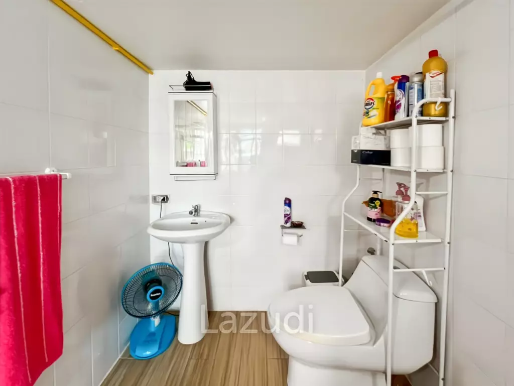 Mali Prestige - 4 Bedroom Corner Plot with Private Pool
