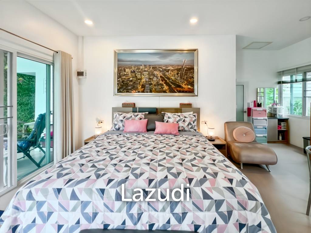 Mali Prestige - 4 Bedroom Corner Plot with Private Pool