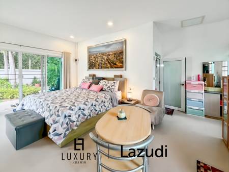 Mali Prestige - 4 Bedroom Corner Plot with Private Pool