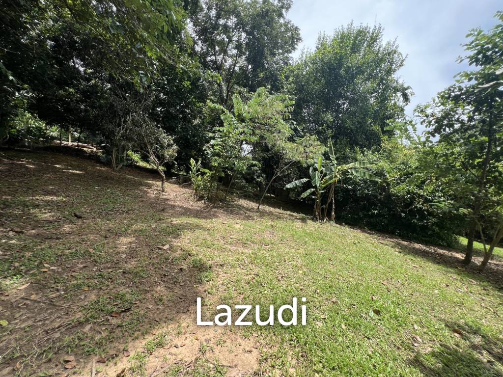 4 Rai of Land for sale on a hill near Huai Pla Kang Temple.