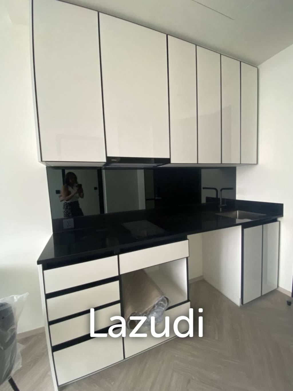 1 Bedroom 1 Bathroom 34 Sq.m Chapter Charoennakorn-Riverside