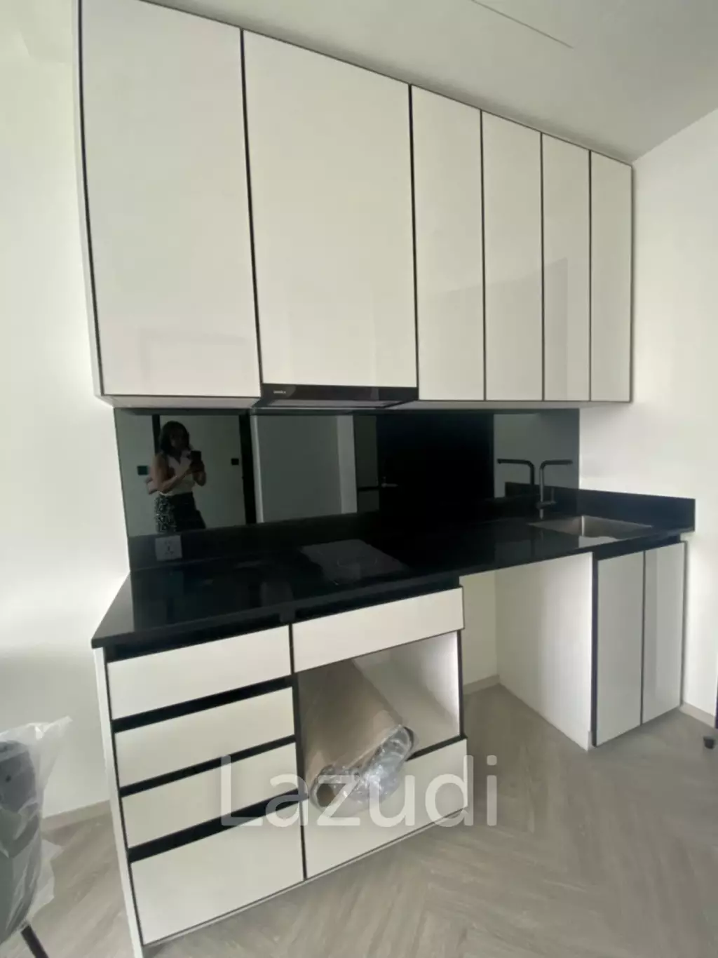1 Bedroom 1 Bathroom 34 Sq.m Chapter Charoennakorn-Riverside