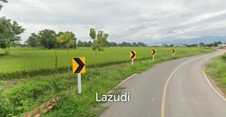 109 Rai Land for Sale Close to Phahonyothin Rd. in Mae Lao