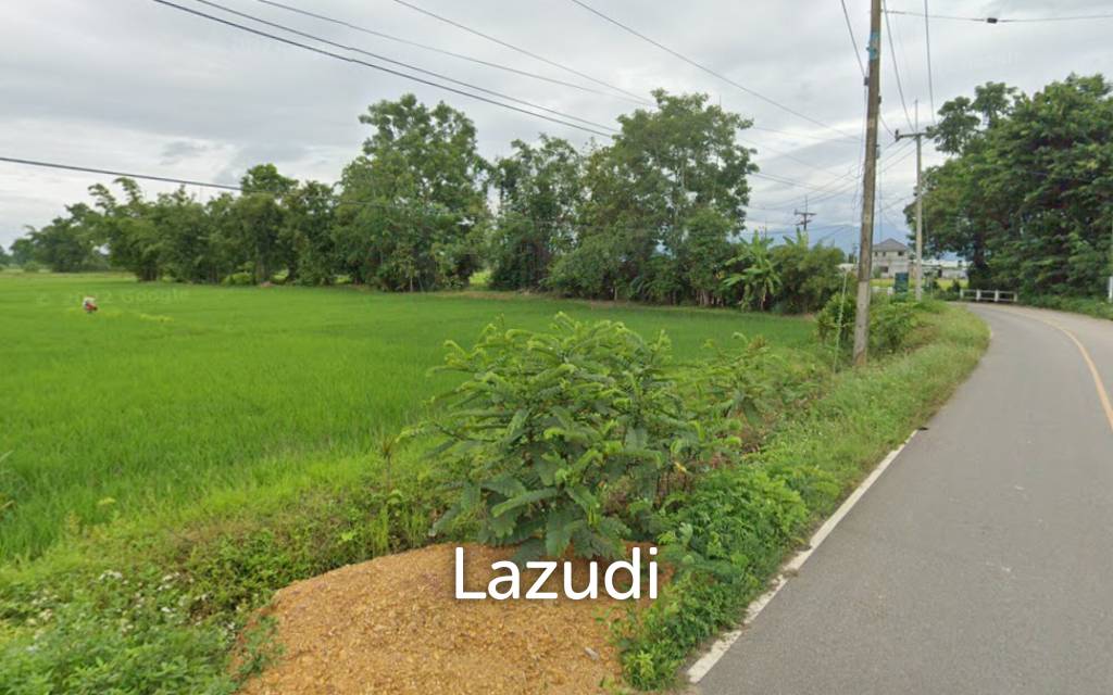 109 Rai Land for Sale Close to Phahonyothin Rd. in Mae Lao