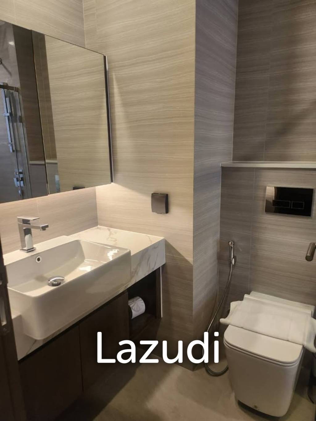 1 Bed 1 Bath 32 SQ.M Park Origin Thonglor