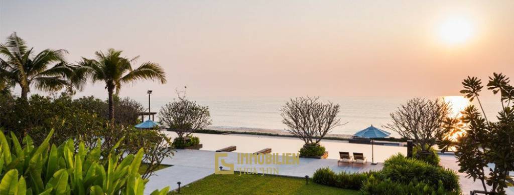 คอนโด 2 ห้องนอนริมสระว่ายน้ำที่ Baan Thew Talay Aqua Marine