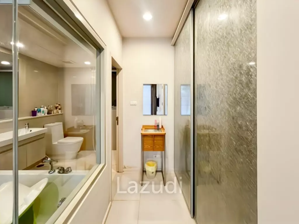 Oceanfront - Pool Access 2 Bedroom Condo in Baan Thew Talay Aqua Marine