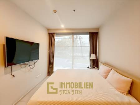 คอนโด 2 ห้องนอนริมสระว่ายน้ำที่ Baan Thew Talay Aqua Marine