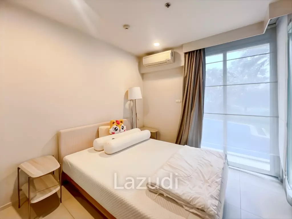 Oceanfront - Pool Access 2 Bedroom Condo in Baan Thew Talay Aqua Marine