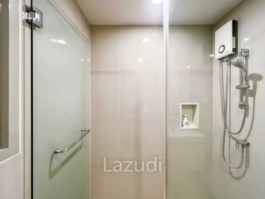 Oceanfront - Pool Access 2 Bedroom Condo in Baan Thew Talay Aqua Marine