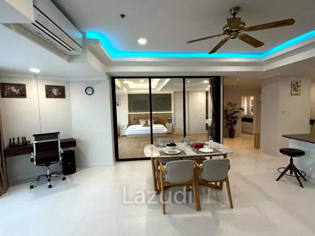 2 Bedrooms 2 Bathrooms 117 SQ.M. View Talay 2