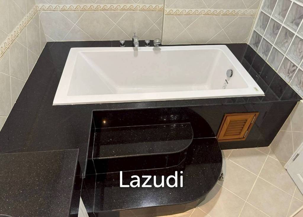 2 Bedrooms 2 Bathrooms 117 SQ.M. View Talay 2