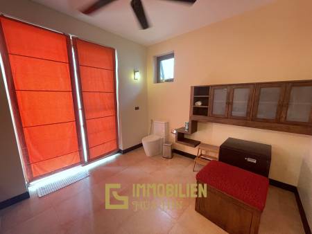 Bali-Thai Stil / Strandnah / Mauerfrei zwischen den Grundstücken