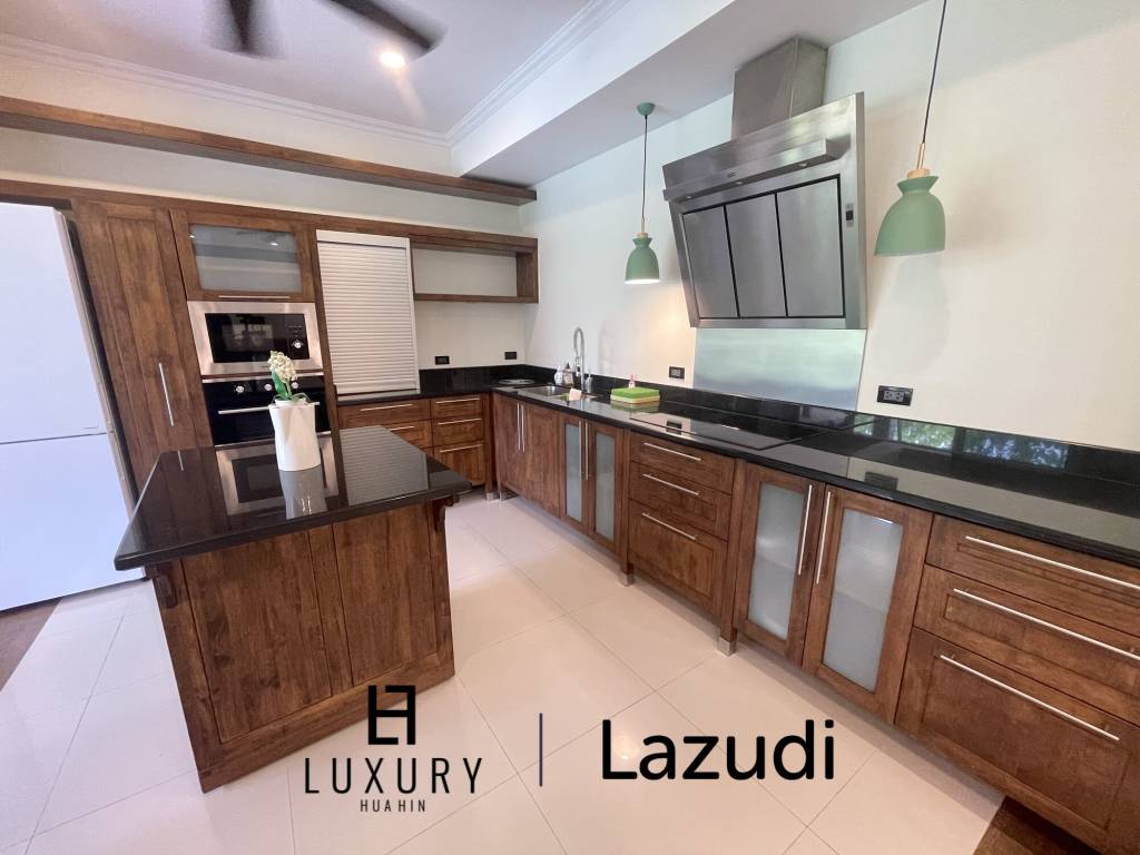 Балийско-тайский стиль / Рядом с пляжем / Без стен между участками