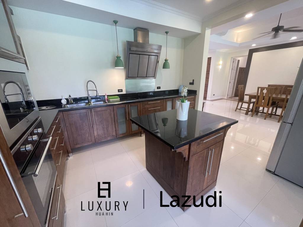 Балийско-тайский стиль / Рядом с пляжем / Без стен между участками