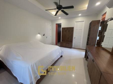 Bali-Thai Stil / Strandnah / Mauerfrei zwischen den Grundstücken