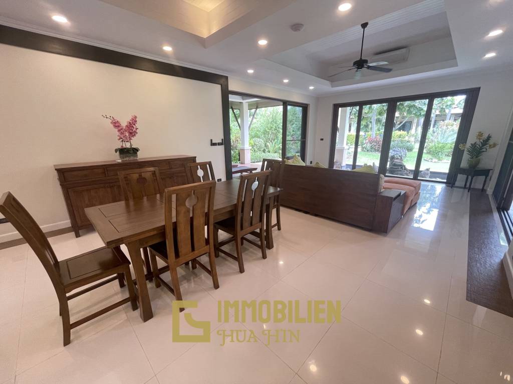 Bali-Thai Stil / Strandnah / Mauerfrei zwischen den Grundstücken