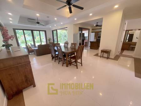 Bali-Thai Stil / Strandnah / Mauerfrei zwischen den Grundstücken