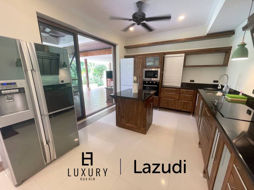 Балийско-тайский стиль / Рядом с пляжем / Без стен между участками