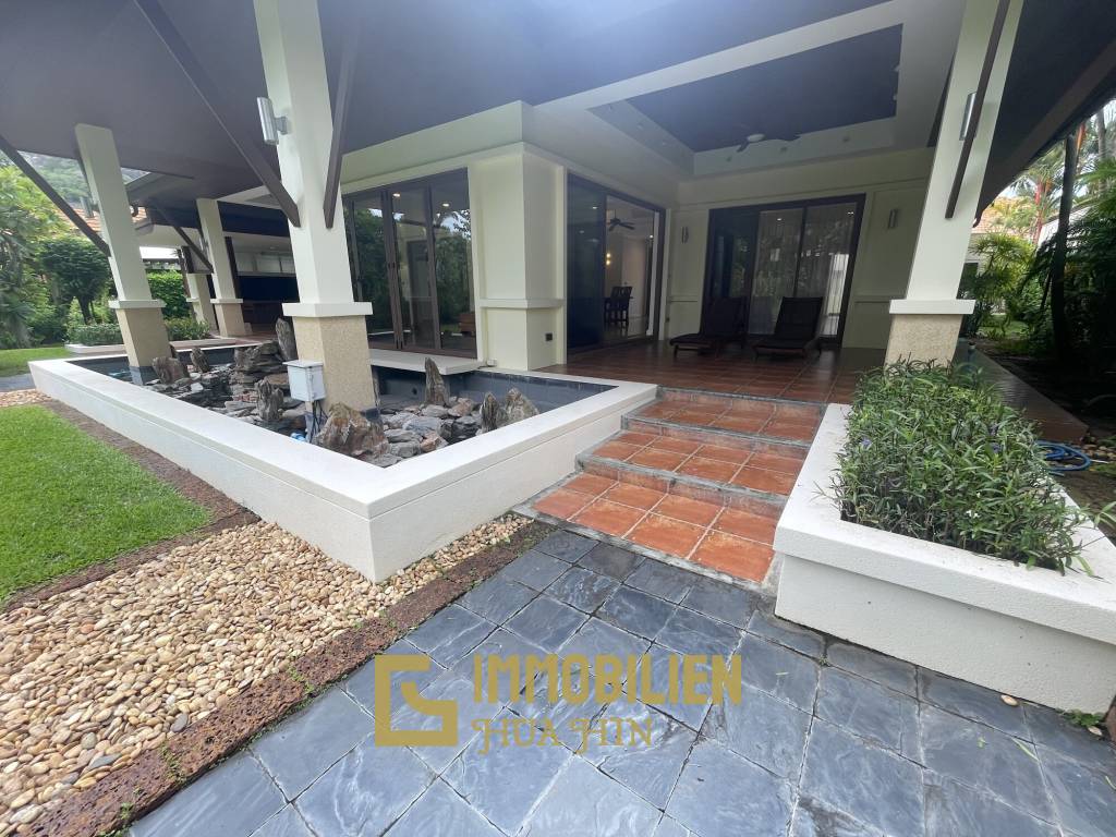 Bali-Thai Stil / Strandnah / Mauerfrei zwischen den Grundstücken