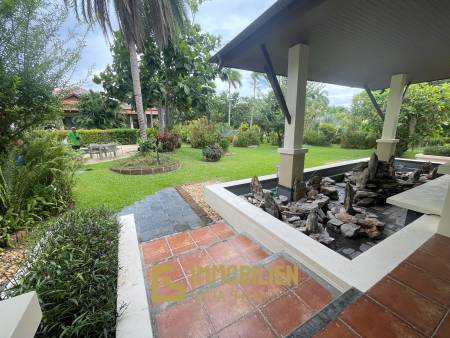 Bali-Thai Stil / Strandnah / Mauerfrei zwischen den Grundstücken