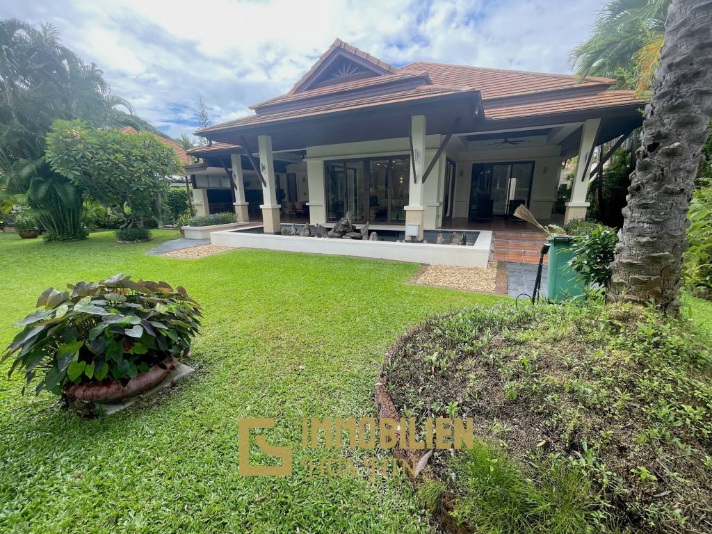 Bali-Thai Stil / Strandnah / Mauerfrei zwischen den Grundstücken