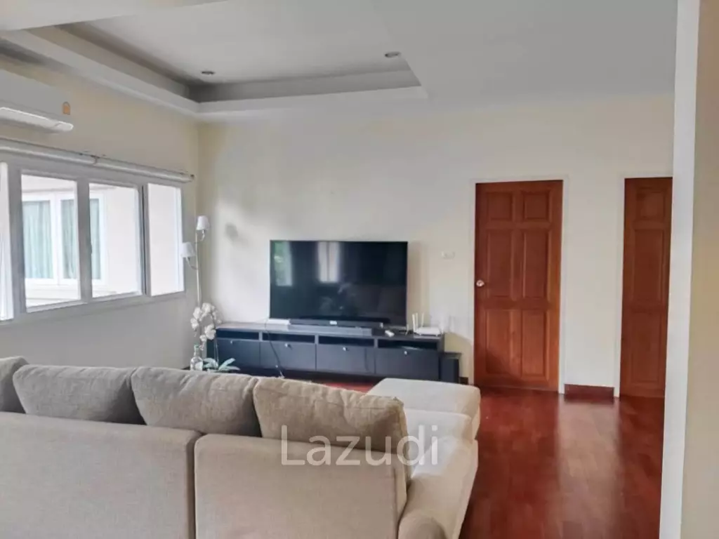 5bed 5bath pool villa for rent