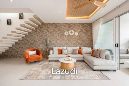 Newly Renovated 4-Bed Villa with Sea and Sunset Views