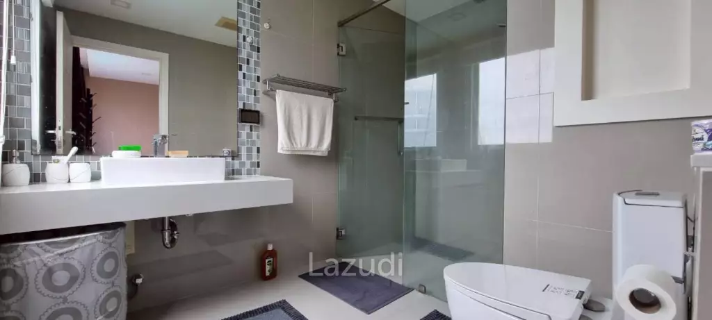 1 Bed 1 Bath 51 SQ.M. One Tower Pratumnak