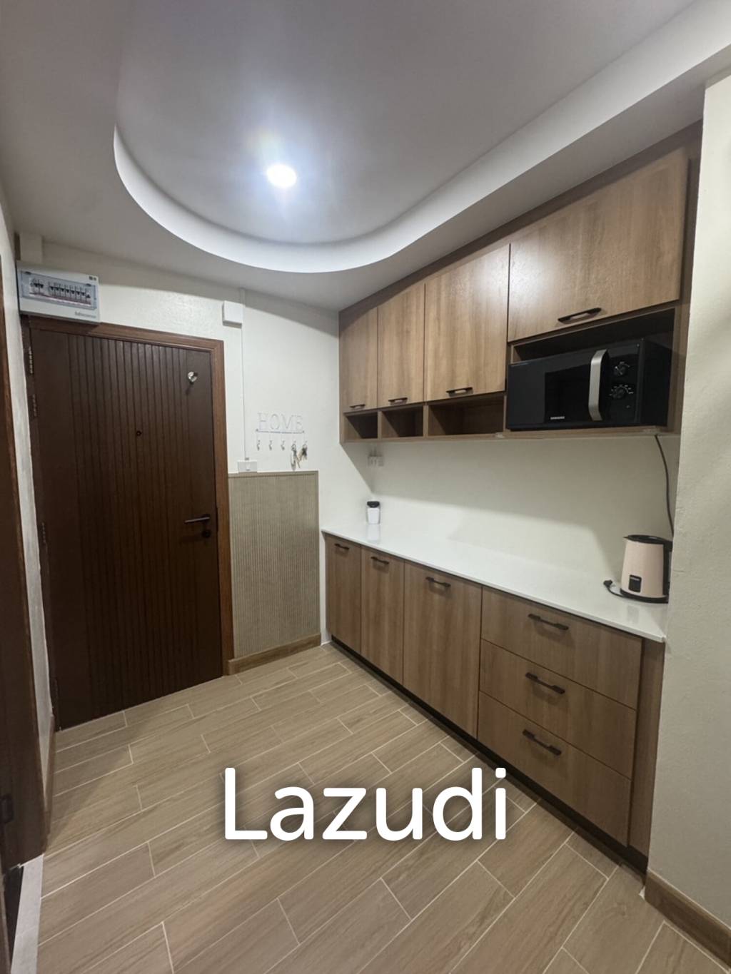 44 SQ.M. 1 Bedroom Condo For Rent At Condotel