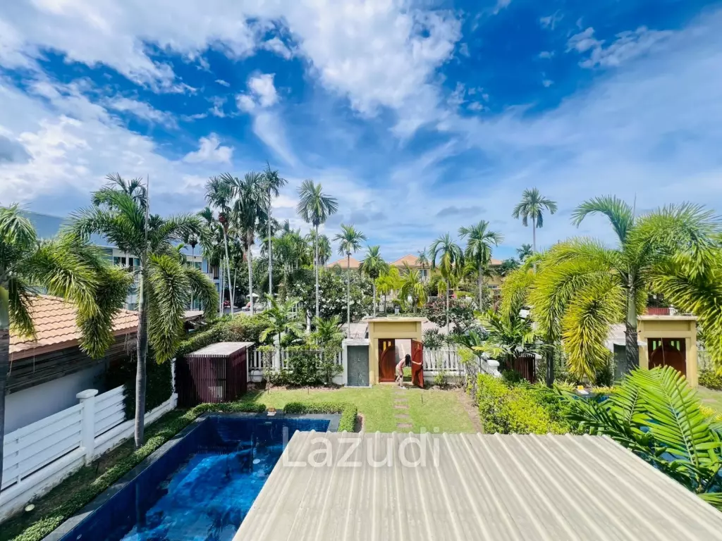 Blu Marine villa: 3 beds in Prime location Soi 102