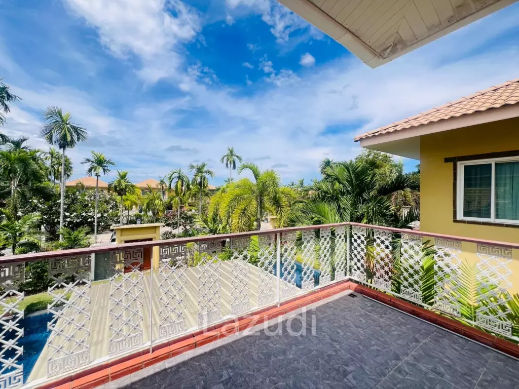 Blu Marine villa: 3 beds in Prime location Soi 102