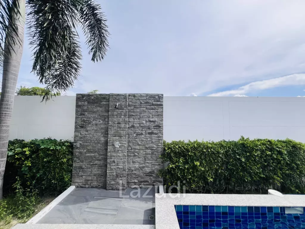 200 sqm modern pool villa in Cha Am Phetchaburi