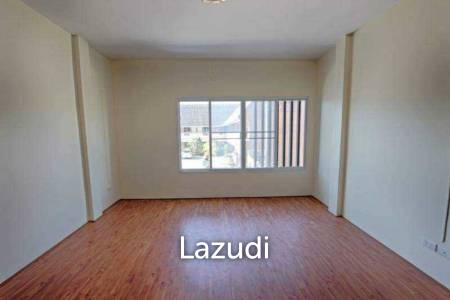 2 Bedrooms 2 Storey Modern Townhome in Chiang Rai