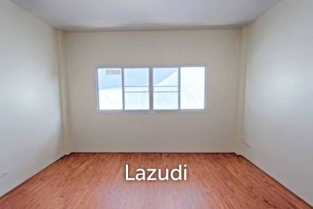 2 Bedrooms 2 Storey Modern Townhome in Chiang Rai