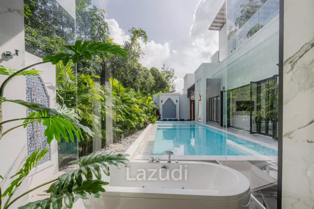 Modern 5-Bedroom Villa in Si Sunthon Thailand