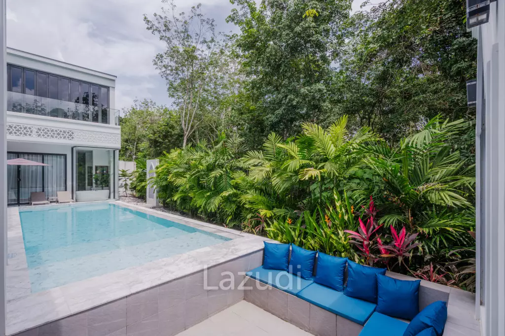 Modern 5-Bedroom Villa in Si Sunthon Thailand