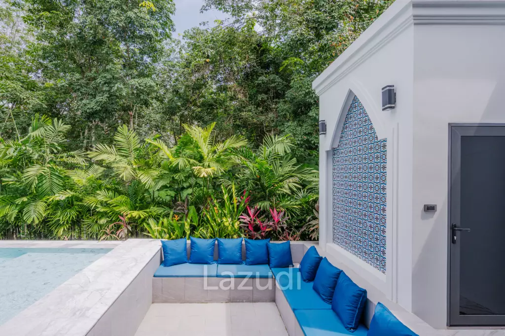 Modern 5-Bedroom Villa in Si Sunthon Thailand