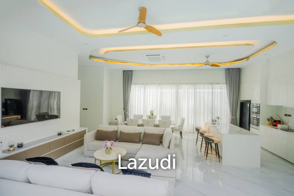 Modern 5-Bedroom Villa in Si Sunthon Thailand
