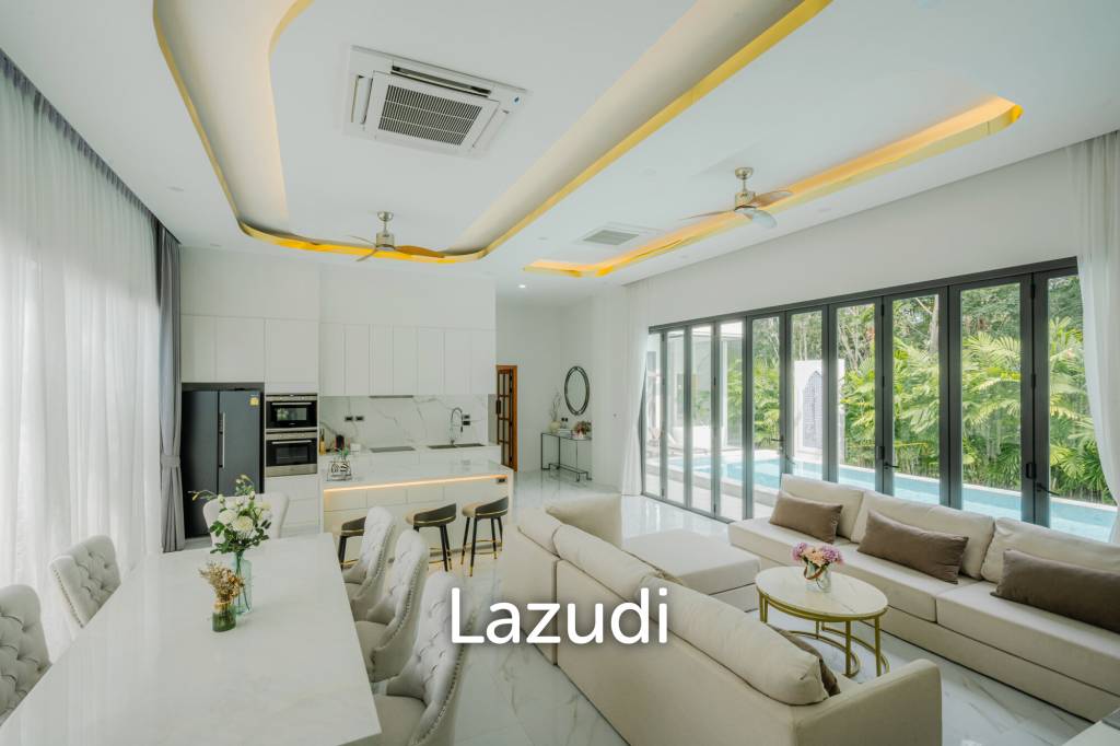 Modern 5-Bedroom Villa in Si Sunthon Thailand