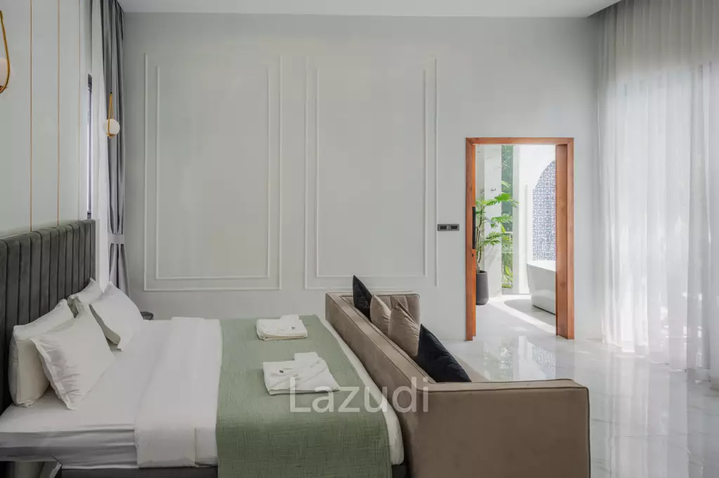 Modern 5-Bedroom Villa in Si Sunthon Thailand
